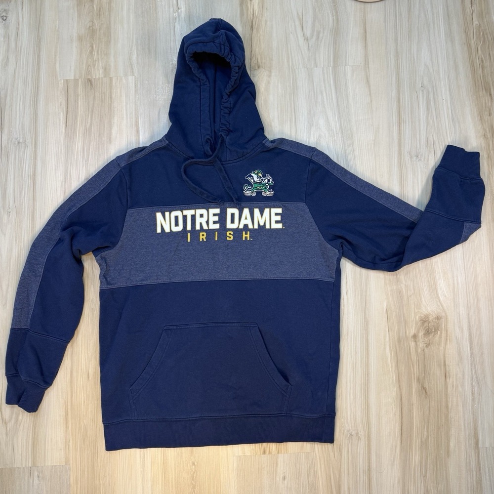 Notre Dame Fighting Irish Hooded Sweatshirt Mens Medium Captivating Embroidered